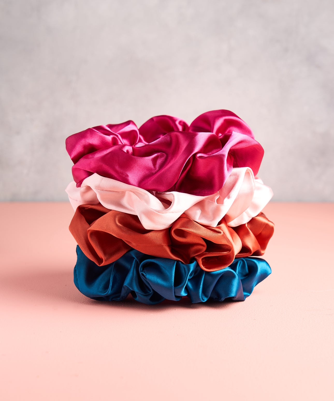 Scrunchie Maxi Satin Awua - Glow Beauty Distribuidores Milagros