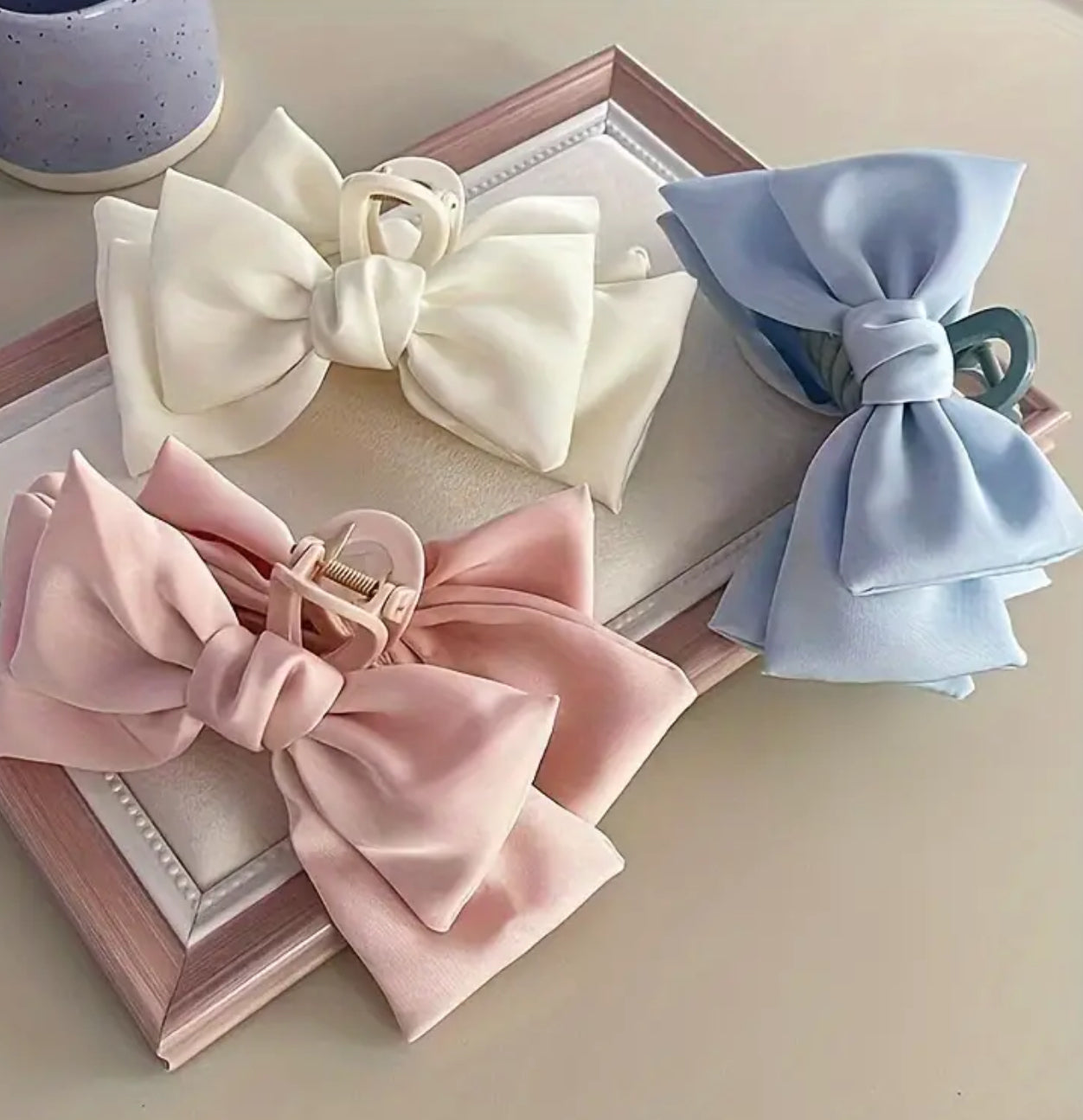 Pinza Cabello Cinthya Awua