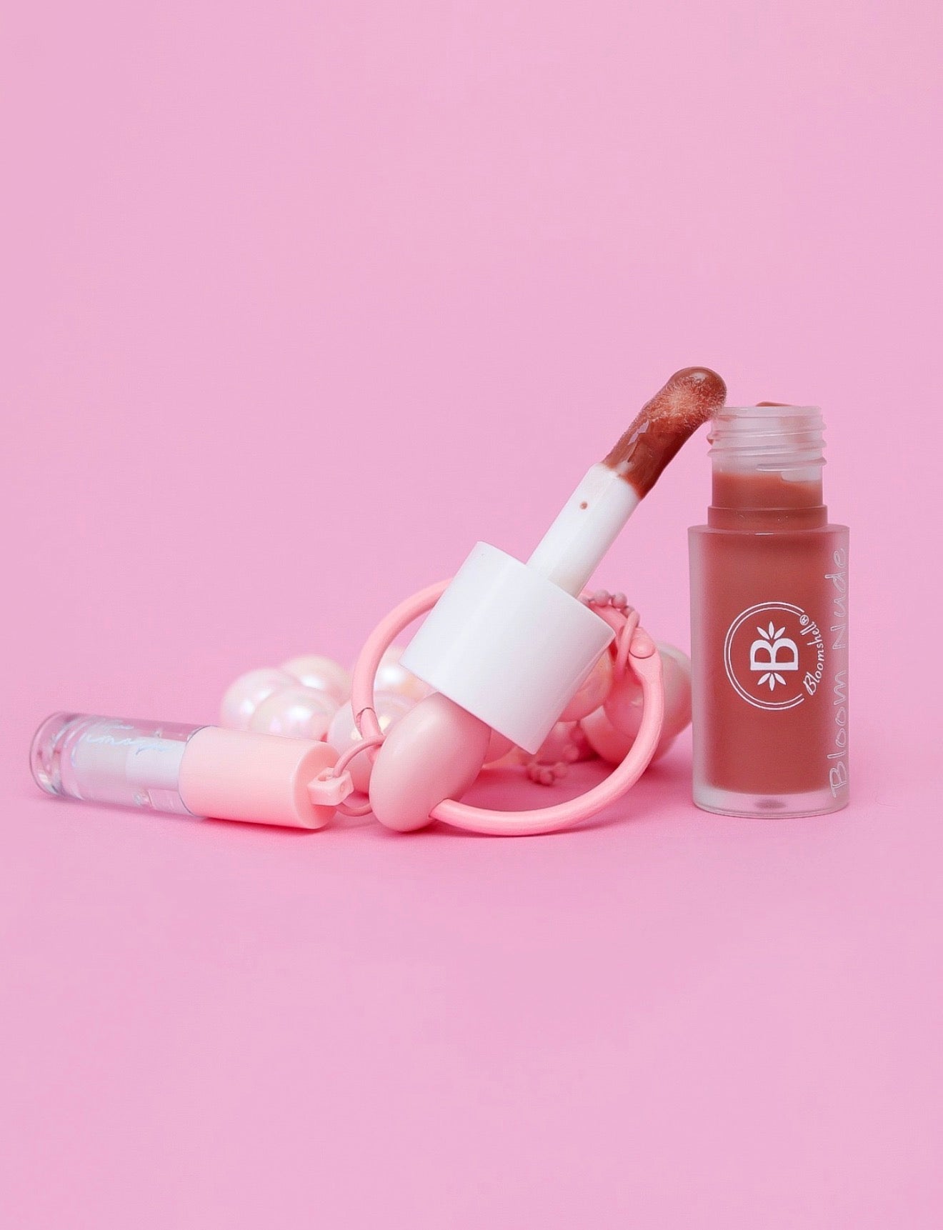 Llavero Duo nude con mini gloss hidratante Bloomshell